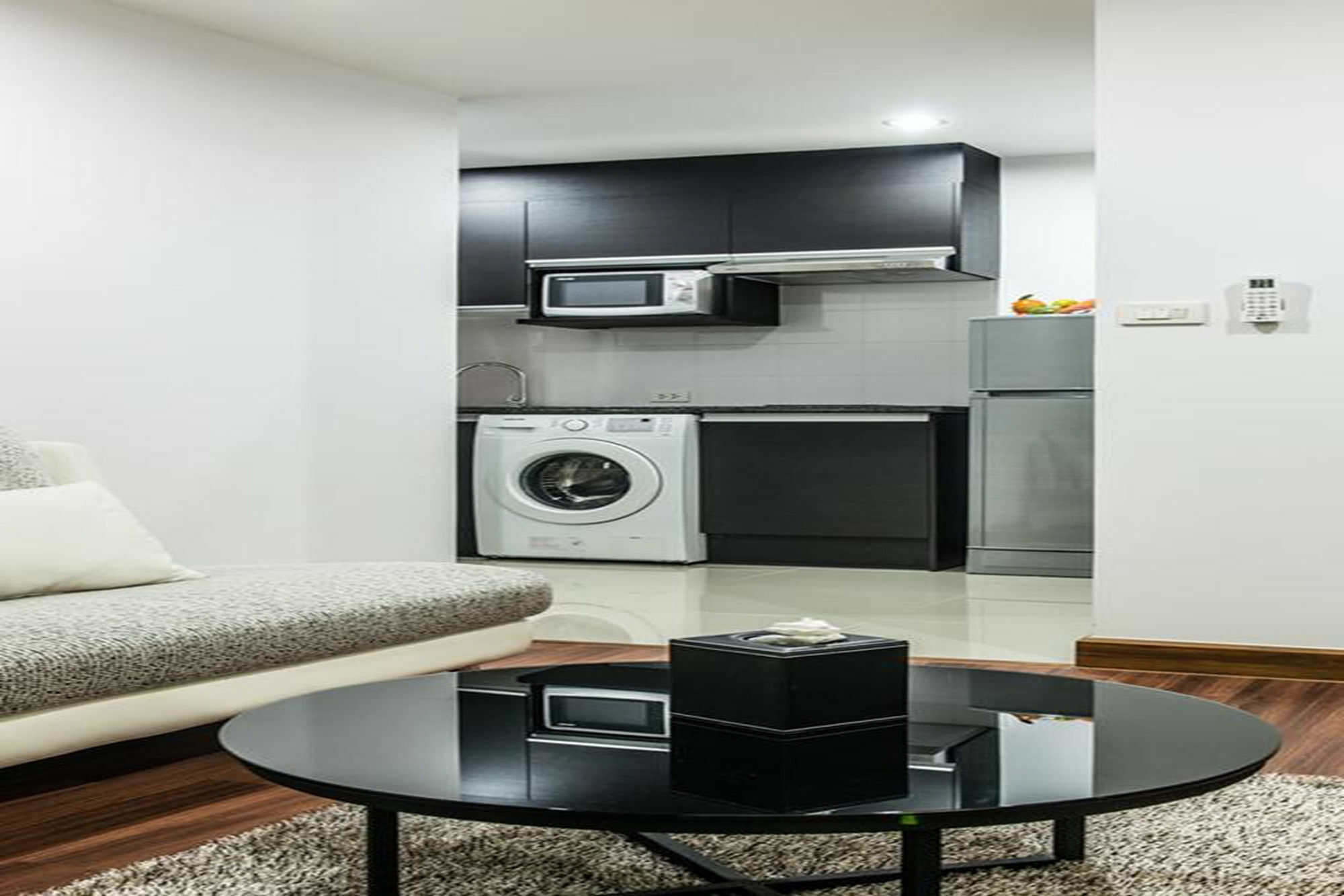 Winner Sriracha Serviced Apartment Si Racha Exterior photo
