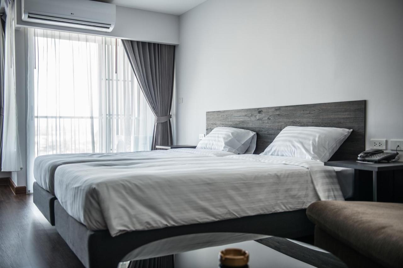 Winner Sriracha Serviced Apartment Si Racha Exterior photo