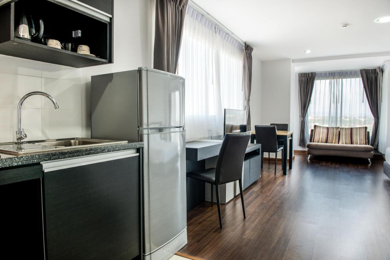 Winner Sriracha Serviced Apartment Si Racha Exterior photo