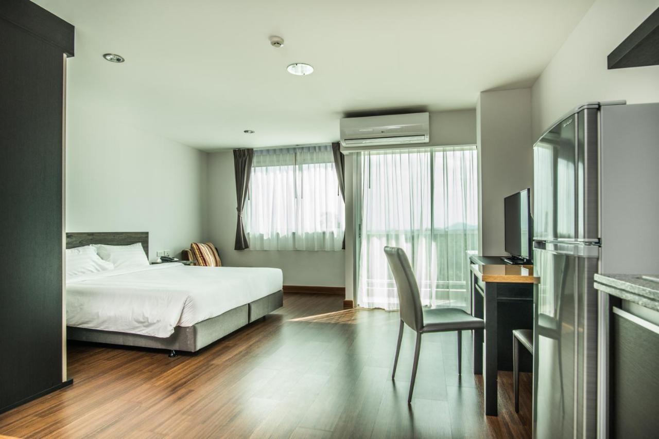 Winner Sriracha Serviced Apartment Si Racha Exterior photo